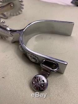 Paire D'éperons Crockett D'époque Avec Monture En Argent Sterling Gravé