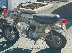 Paire De Deux Vintage 1969 Honda Ct70 Étiquettes D’argent Barn Find Condition