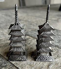 Paire De Vieux Temple Japonais Pagode Sterling Silver Sel & Pepper Shakers