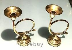 Paire Millésime Antique En Laiton Trumpet Figural Candlestick Candelabra Candle Holder