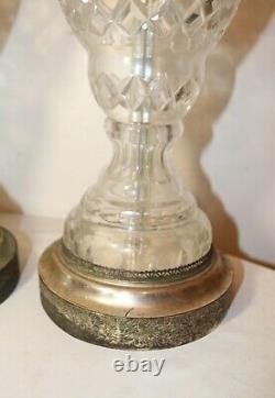 Paire Vintage De 2 Lampes De Table Électriques En Verre Cristal Clair Coupé Argenté Tonique