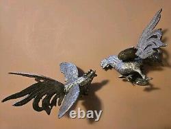 Paire Vintage De Coqs En Argent Massif Se Battant. Sculpture. Italienne