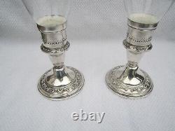 Paire Vintage Gorham Sterling Silver Candle Stick Hurricane Holders Etched Glass Vintage Paire Gorham Sterling Silver Candle Stick Hurricane Holders Etched Glass Vintage Paire Gorham Sterling Silver Candle Stick Hurricane Holders Etched Glass Vintage Paire