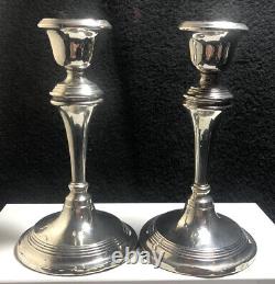 Paire charmante de chandeliers en argent vintage