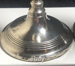 Paire charmante de chandeliers en argent vintage