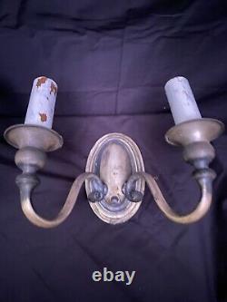 Paire d'appliques murales antiques de style géorgien en bronze argenté de l'époque Caldwell, 12w 1910