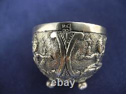 Paire de bols à épices en argent repoussé vintage oriental sur pied