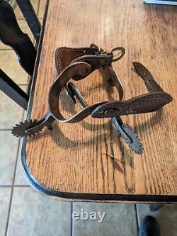 Paire de bottes western anciennes avec incrustations d'argent (non marquées)