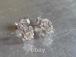 Paire de boucles d'oreilles vintage en or blanc 14 carats et diamants de 10 points