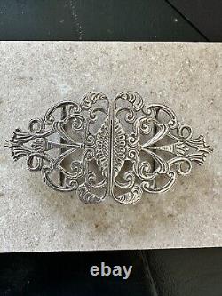 Paire de boucles de ceinture d'infirmière en argent de collection datant de Birmingham 1966