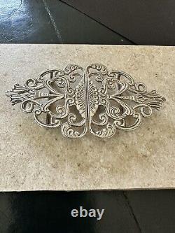 Paire de boucles de ceinture d'infirmière en argent de collection datant de Birmingham 1966