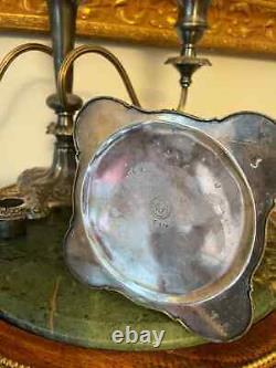 Paire de bougeoirs en argent plaqué de style vintage signés pour la décoration de la maison