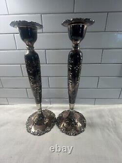 Paire de bougeoirs en argent repoussé à main VINTAGE BARBOUR S. P. CO 5336-A 12