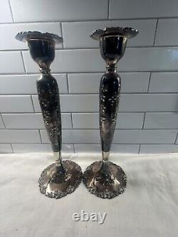 Paire de bougeoirs en argent repoussé à main VINTAGE BARBOUR S. P. CO 5336-A 12