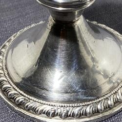 Paire de bougeoirs en argent sterling Duchin, lestés, années 1950
