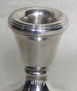 Paire de bougeoirs en argent sterling vintage par L J Millington Birmingham 1979