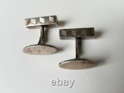 Paire de boutons de manchette en argent sterling scandinave vintage. Paire de qualité. Poinçonnée.