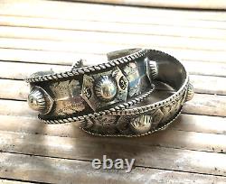 Paire de bracelets de manchette HAYDARI palestiniens en ARGENT massif lourd ANTIQUE vintage