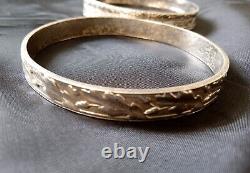 Paire de bracelets jonc en argent sterling ancien avec motif gravé à la main