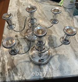 Paire de candélabres en argent Sheffield des années 1930 à 3 lumières