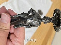 Paire de candélabres figuratifs en métal argenté vintage sur base, non marqués