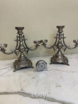 Paire de candélabres vintage en métal argenté