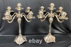 Paire de chandeliers en argent plaqué Vintage Godinger Silver Art Co à 5 lumières de 17H