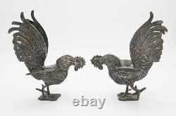 Paire de coqs de combat décoratifs en plaque d'argent vintage