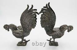 Paire de coqs de combat décoratifs en plaque d'argent vintage