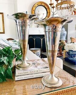 Paire de grands vases en étain poli 15,5H Vases en argent vintage