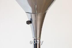 Paire de lampadaires vintage Art Déco en métal chromé