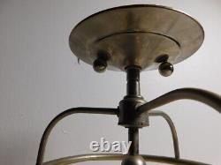 Paire de lampes en verre à dôme industriel Art Déco de 1933 en aluminium, réélectrifiées 8X11