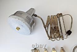 Paire de lampes murales en laiton et aluminium de style vintage du milieu du siècle avec diffuseur MCM