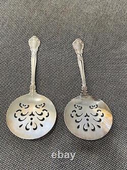 Paire de serveurs à tomates en argent sterling Gorham de style Chantilly vintage et antique