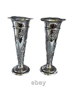 Paire de vases à bourgeons en argent sterling avec design surélevé pondéré, 5,0 pouces de hauteur, vintage