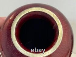 Paire de vases en cloisonné rouge montés en argent japonais vintage avec décoration florale