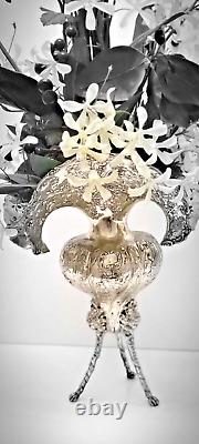 Paire de vases en métal argenté vintage fabriqués à la main pour la décoration intérieure