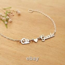 Personnalisez le bracelet charmant vintage en argent sterling 925 avec les prénoms du couple.