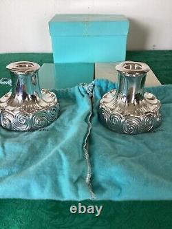 Tiffany & Co. Paire de bougeoirs vintage Louis Comfort Tiffany en argent sterling .925