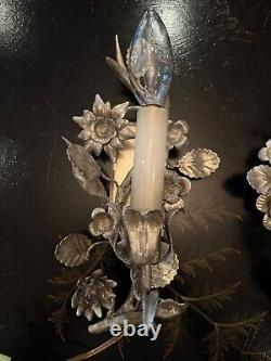 Une paire de magnifiques appliques murales électriques florales/feuilles en argent 10 vintage.
