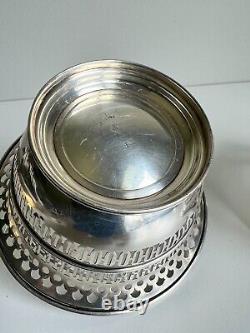 Une paire de paniers de table en argent sterling ancien