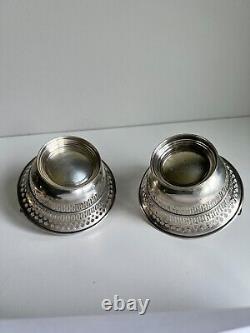 Une paire de paniers de table en argent sterling ancien