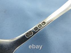 Une paire vintage de fourchettes à dessert en argent sterling Old English rat tail Londres 1966