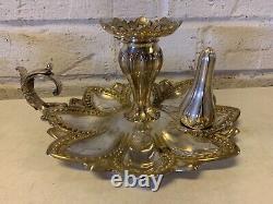 Vtg Paire de chandeliers en argent plaqué avec motifs floraux et décor de pétales de fleurs
